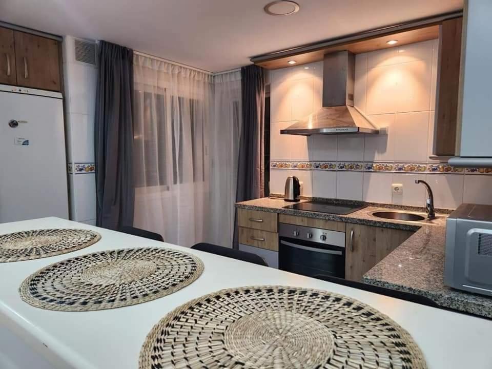 Apartment Beachfront Accommodation Estepona Zewnętrze zdjęcie